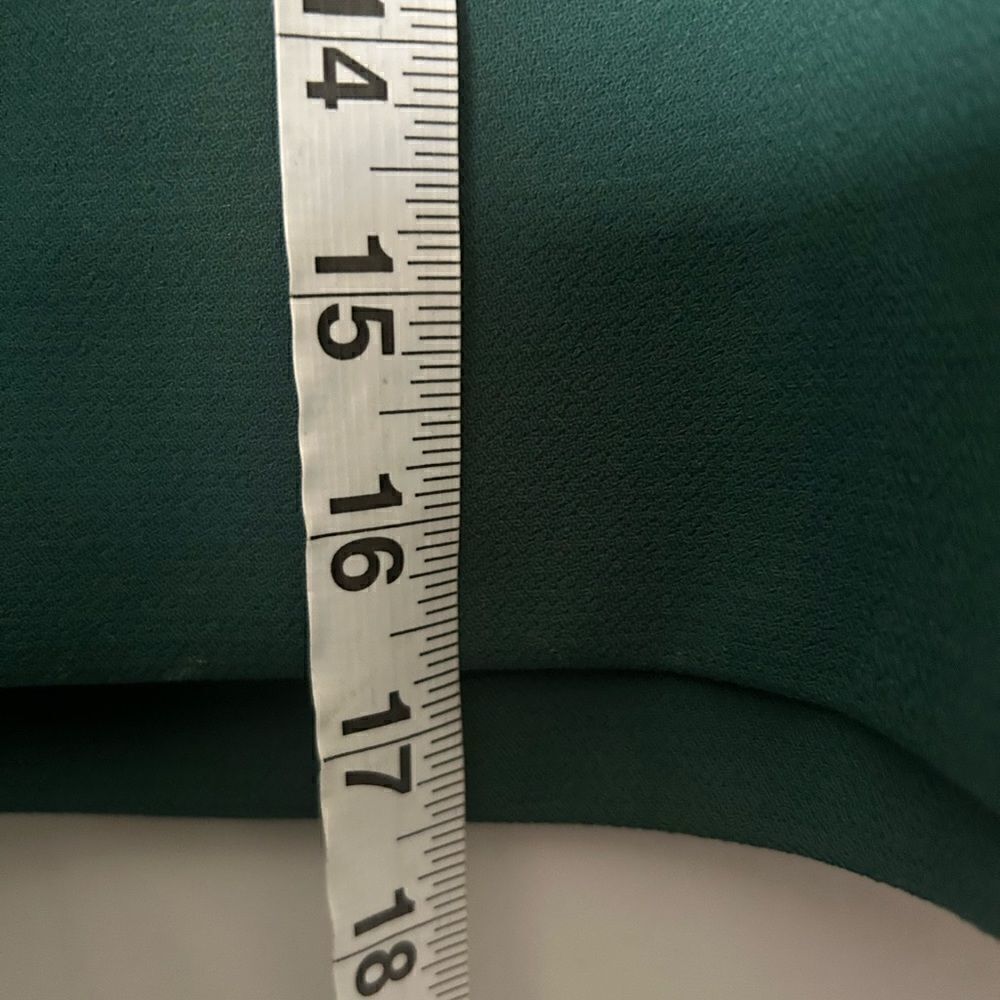 3/$25 ALL Skirts J. Crew Flare Skirt- Emerald Green/Size 0 - Picture 8 of 8